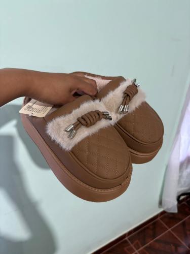 Pantufla Moñito