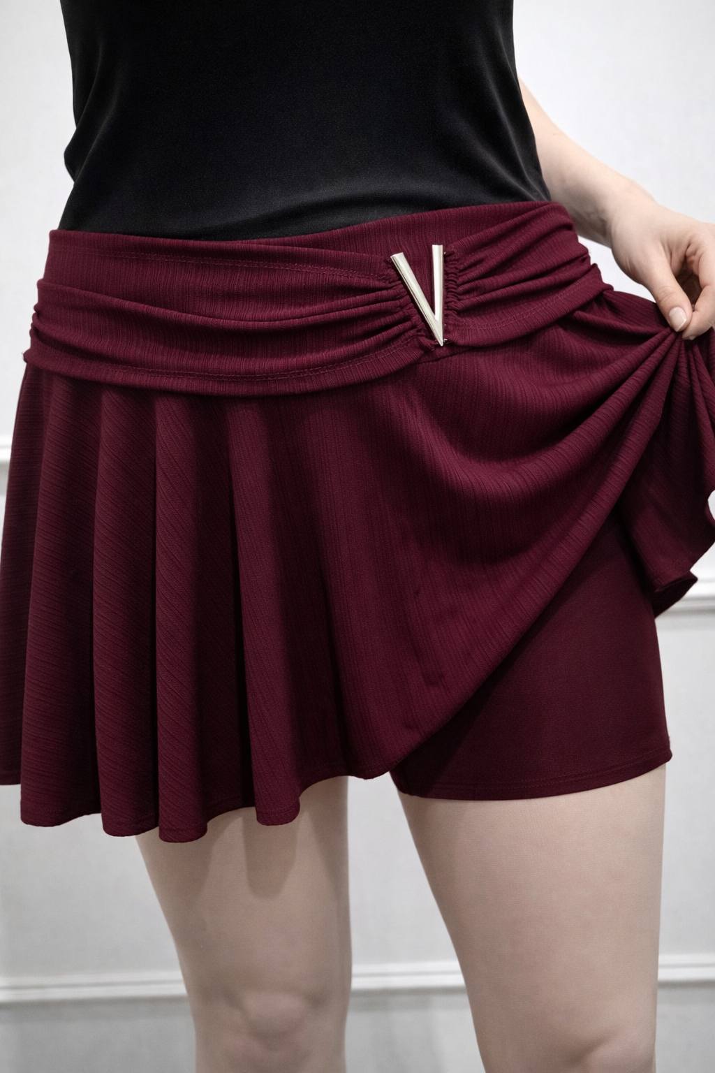 Mini  Ribb con Short y Hebilla V - 653711775_2309030522920998_9165840249278500874_n.jpg