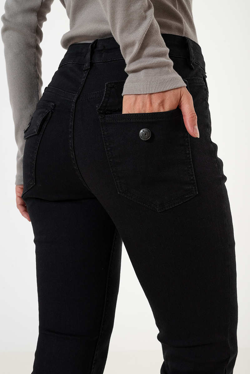 1088 Oxford Negro Bolsillo Tapita - HER%20JEANS-68.jpg