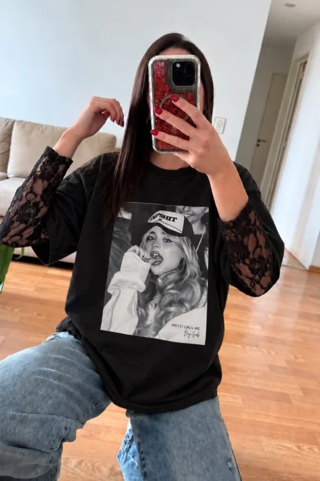 Remera Estampada Vogue
