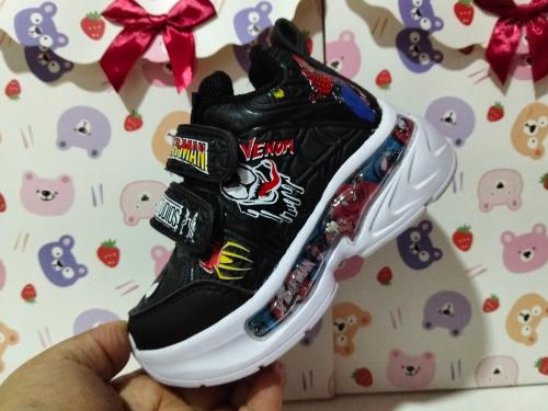 Zapatillas de Araña con Luz - Miniatura 2
