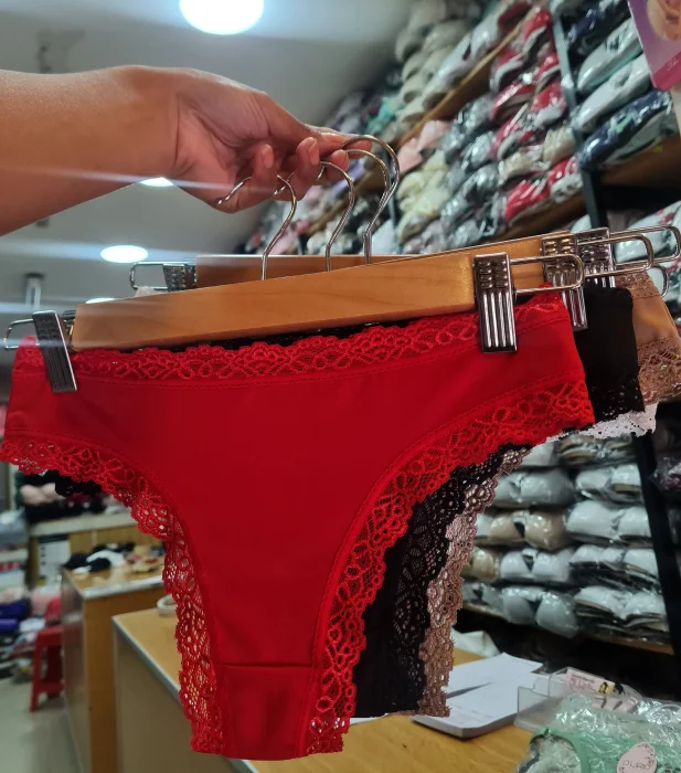 Colales Lycra con Puntilla X Docena