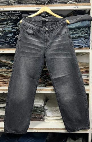 Maxi Baggy Liso Gris Oscuro Localizado +bigote