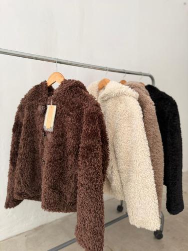 1266 Campera Yd Teddy con Capucha - Miniatura 2
