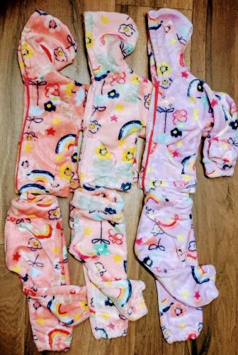 Conjunto para Beba en Piel de Oso Estampado Talle 1 al 5 - Miniatura 2