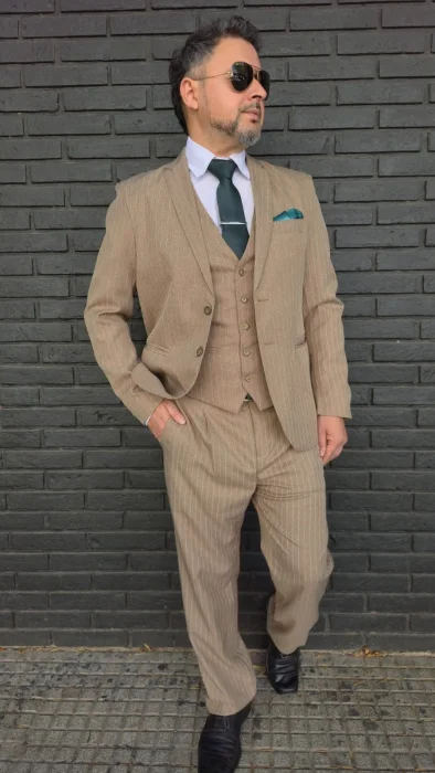 Traje Rayado