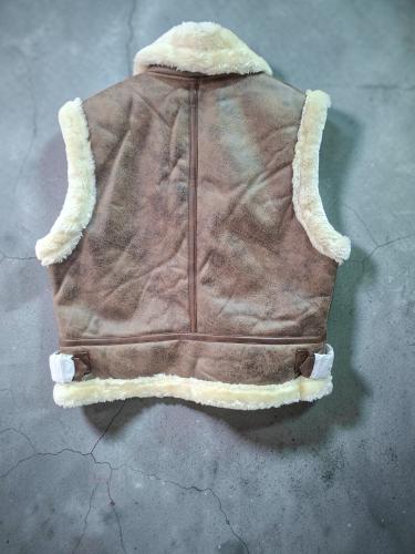 Chaleco con Piel Marca Hpp - Miniatura 3