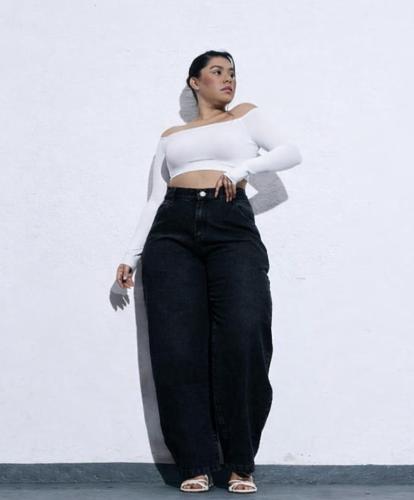 Jeans Baggy. Talle Especial. Comodidad y Estilo en un Solo Jean - Miniatura 2