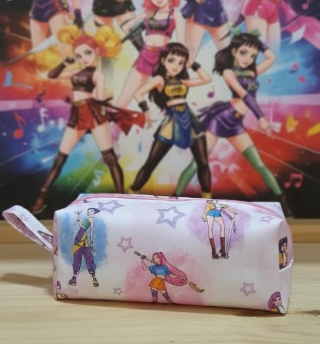 Totebag Impermeables / Cartuchera / Neceser Huntrix Kpop - Miniatura 2