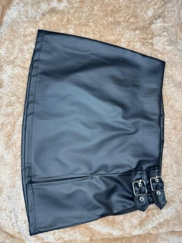 Pollera con Hebilla