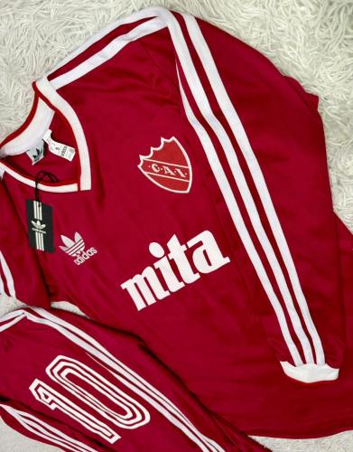 Camiseta Retro Manga Larga Independiente(bochini #10). - Miniatura 3
