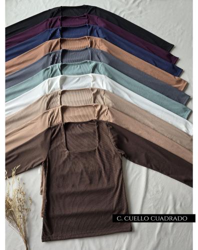 Camiseta Cuello Cuadrado