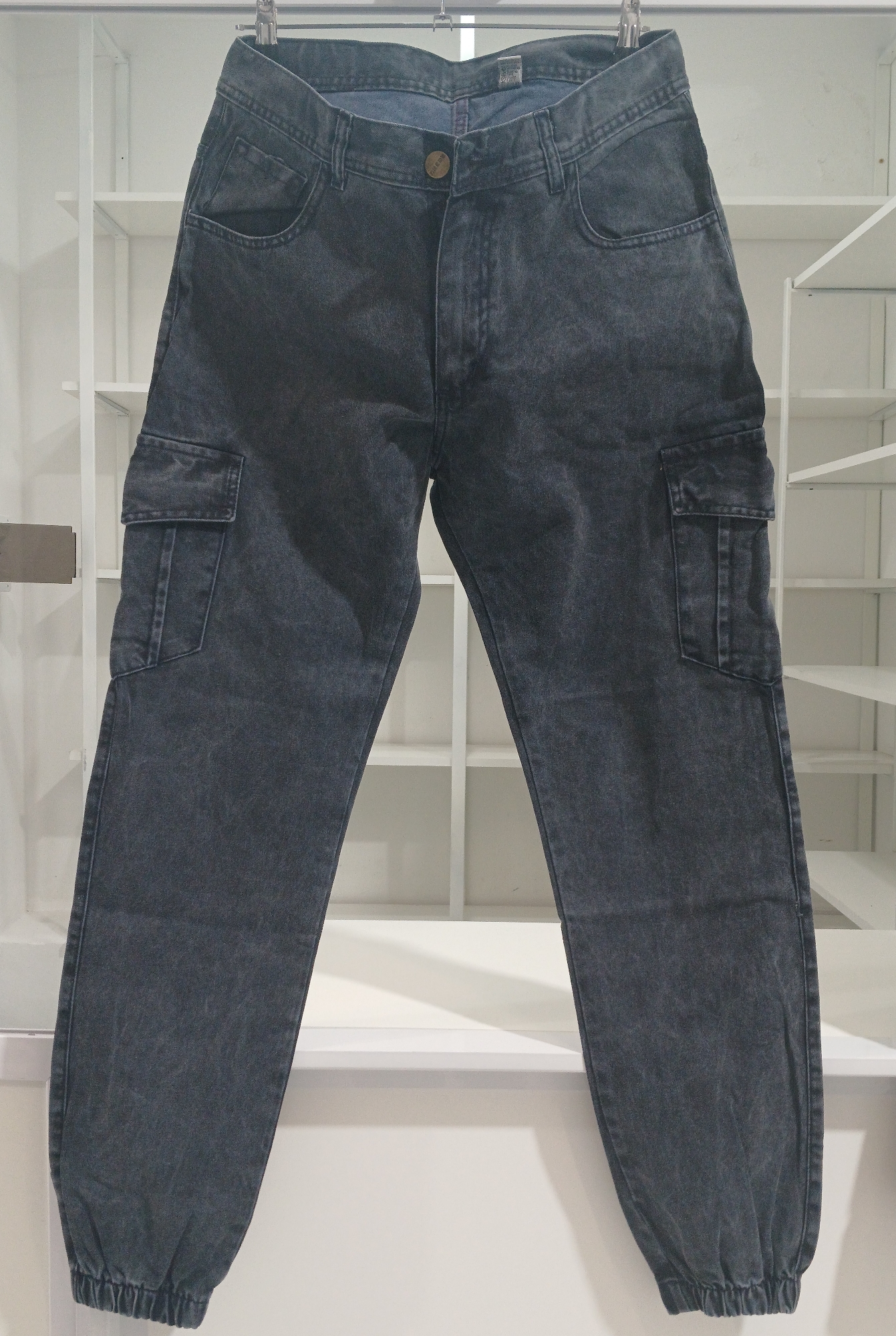 Pantalón Moom Jogger Cargo Gris Matiz Lila - Roto / Liso - Imagen 3
