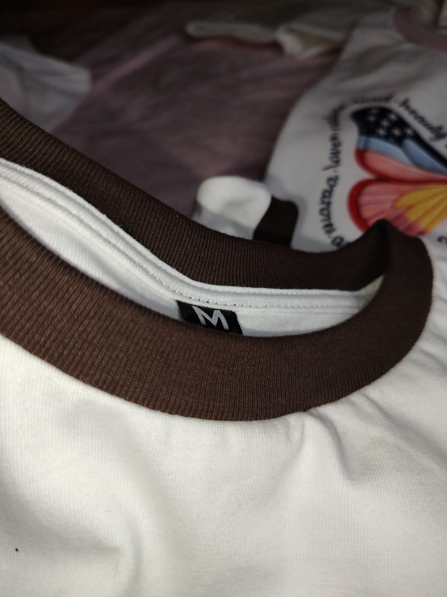 Remera Dama Cuello Combinado Estampada - Imagen 4