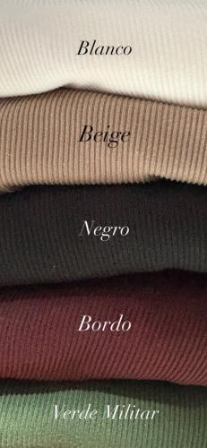 Remera Morley Cuello V "bianca" - Miniatura 7