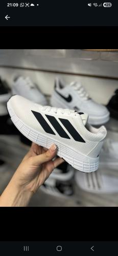 Adid Deportivas. Solo por Mayor - Miniatura 4