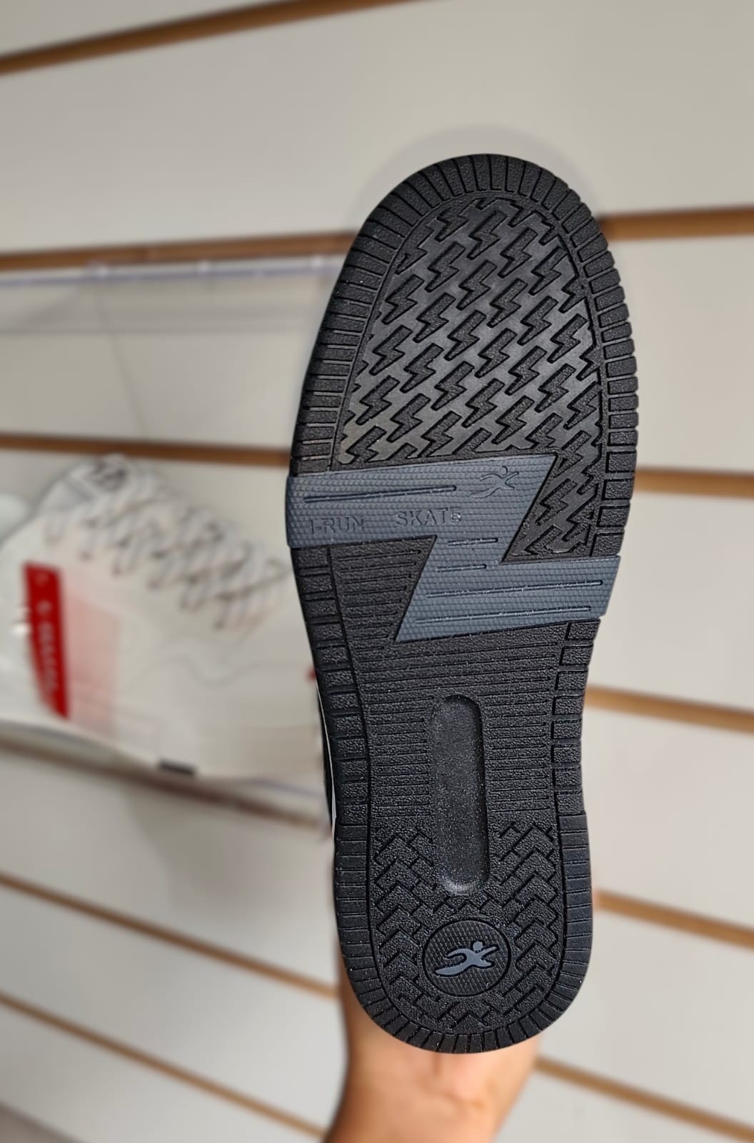 Zapatillas Urbano Marca Irún - Imagen 2