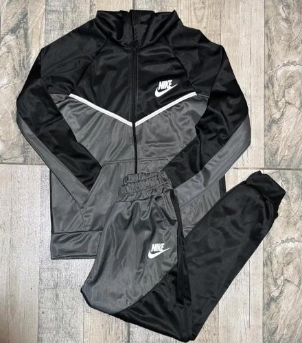 Conjuntos Deportivos de Hombre Nike - Miniatura 4