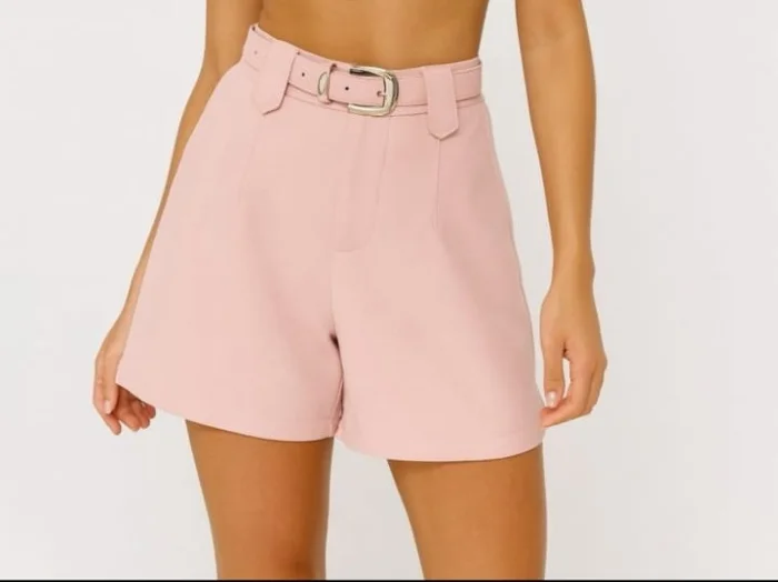 Short C/ Cinto Importado