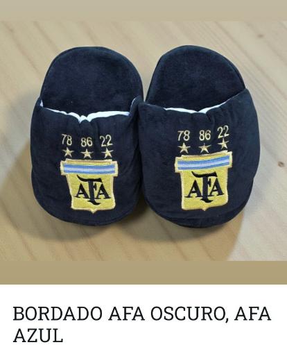 Pantuflones Lisos Bordados y Sublimados - Miniatura 5