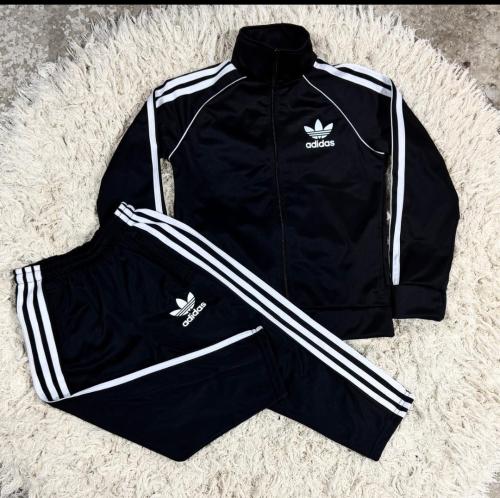 Conjunto Niño Adi
