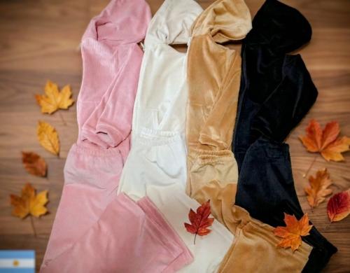 Conjunto Nena en Plush Corderoy Talle 6 al 16 - Miniatura 3