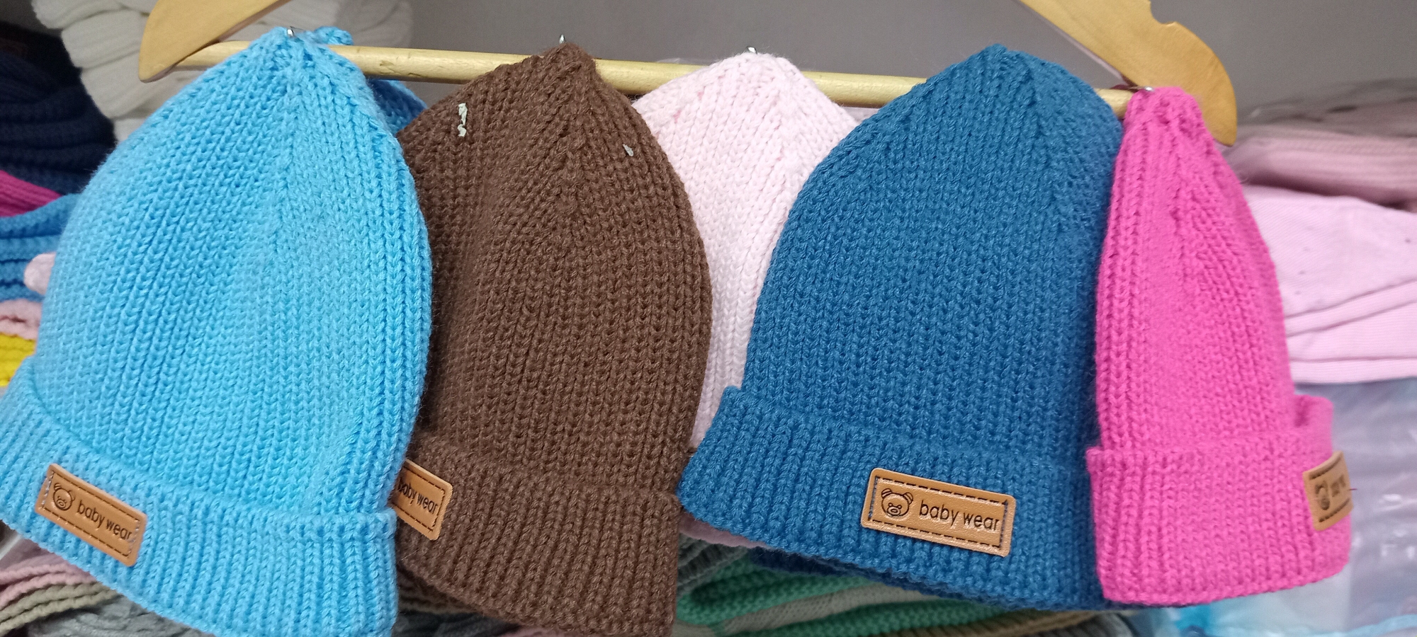 Gorros Tejidos de Punto Bb - Imagen 2