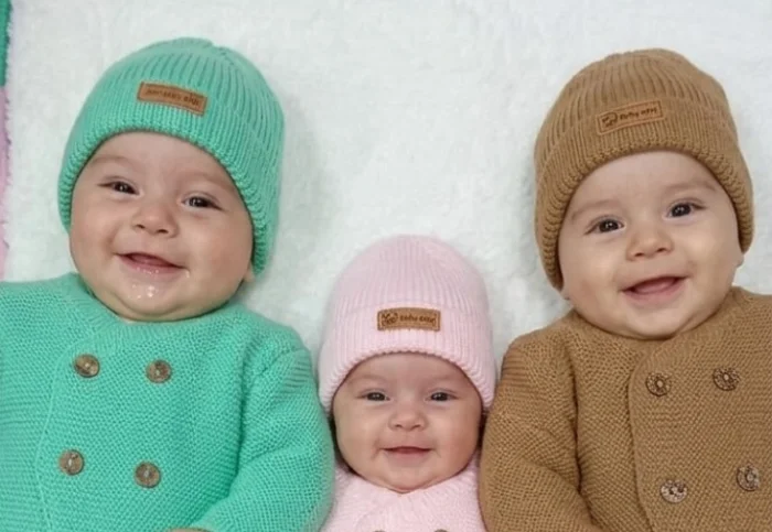 Gorros Tejidos de Punto Bb
