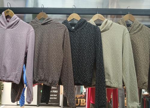 Buzo de Darlon Estampado - Miniatura 3