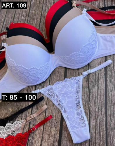 Conjunto de Encaje y Microfibra