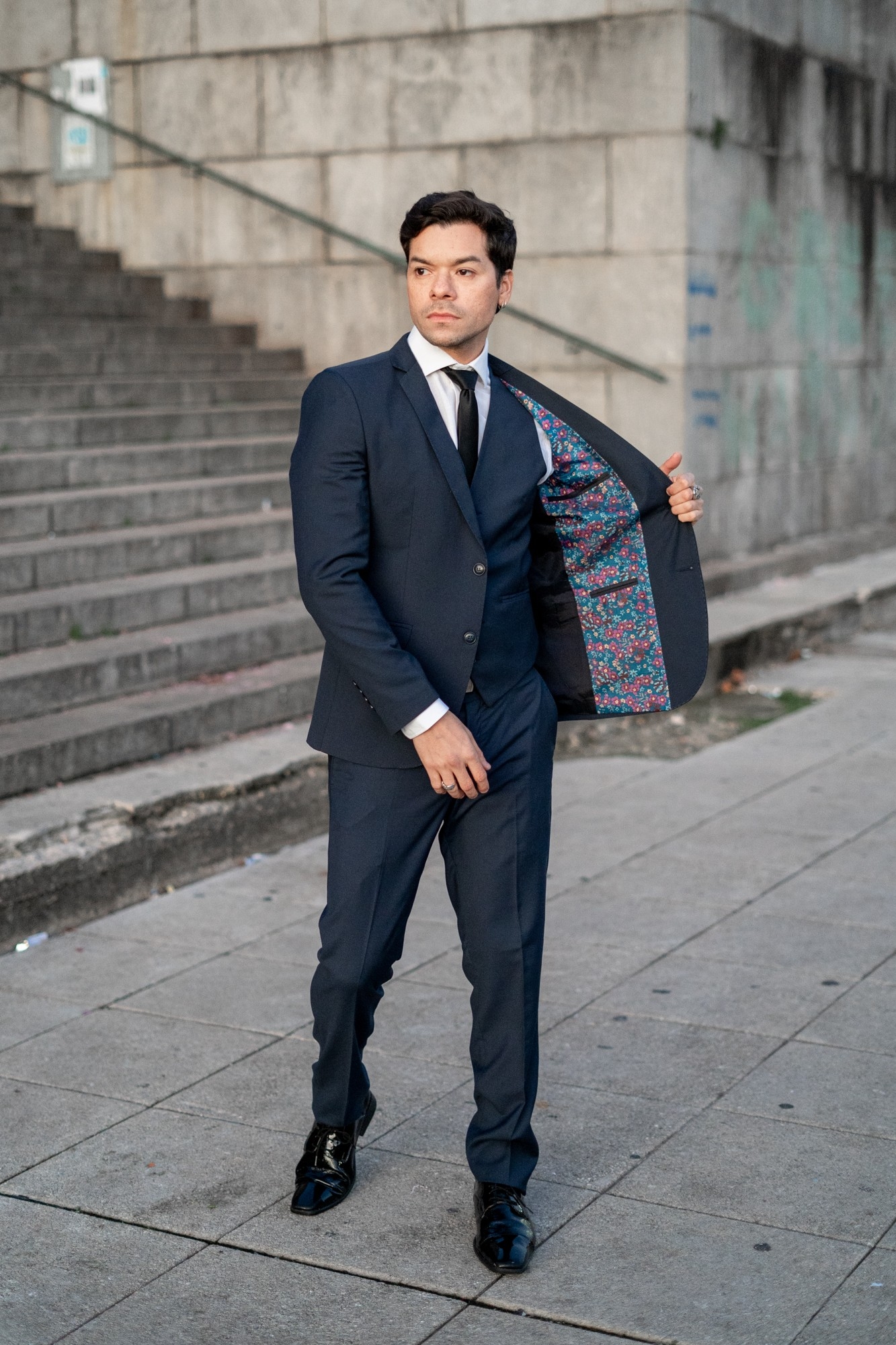 Traje de 3 Piezas Azul Marino - Imagen 2