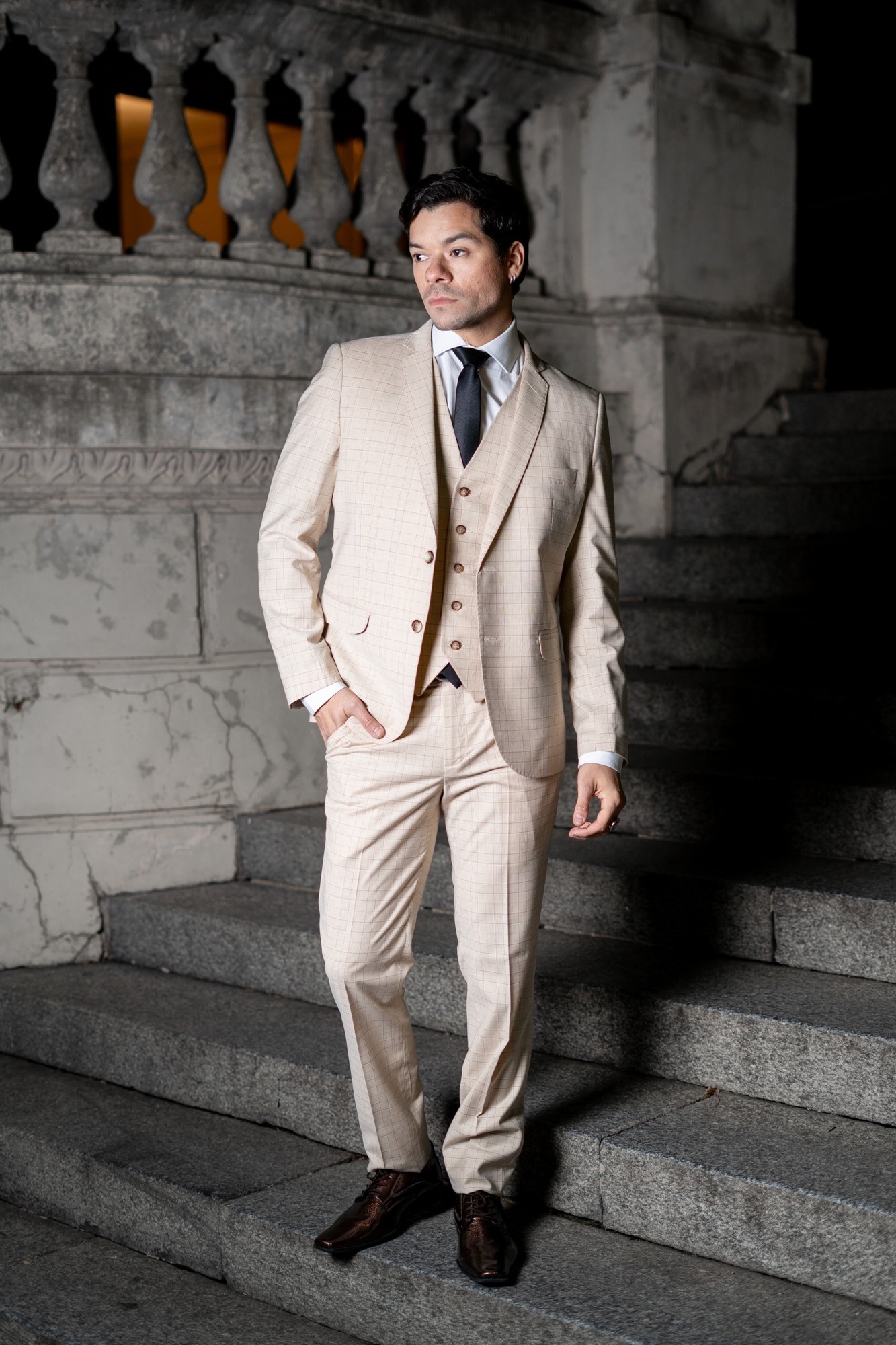 Traje de Hombre 3 Piezas Beige a Cuadros - Imagen 4