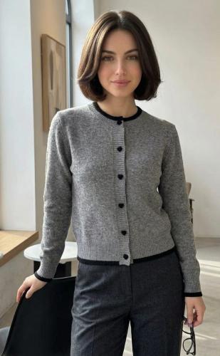 S102 Cardigan Combinado Botones Corazoncitos