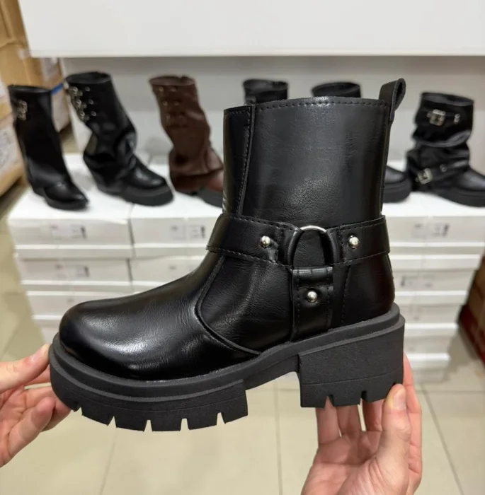Bota de Dama Borcego Plataforma Valka Art 870 (35 al 40)