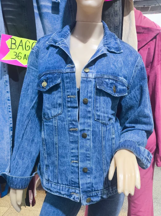 Campera Overzize con Bolsillos Nevado Azul