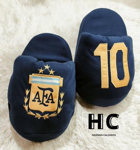 Pantuflón Animado Bordado Unisex - Miniatura 2