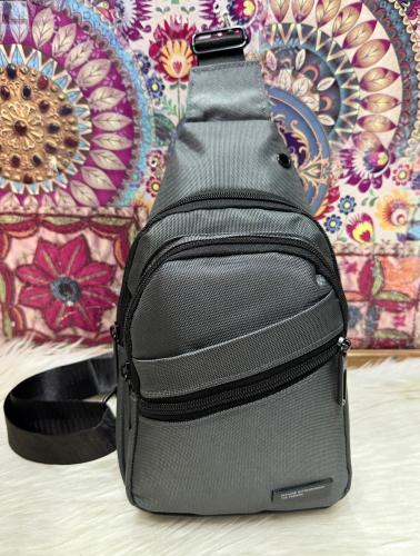 Nuevo Ingreso  de  Morral Impermiable Cruzado de Hombre - Miniatura 2