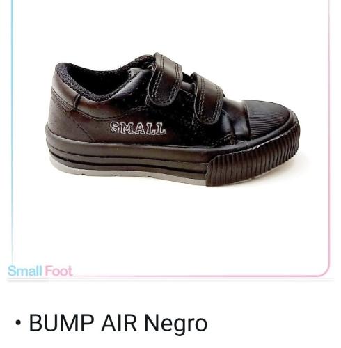 Zapatillas Negras con Abrojos