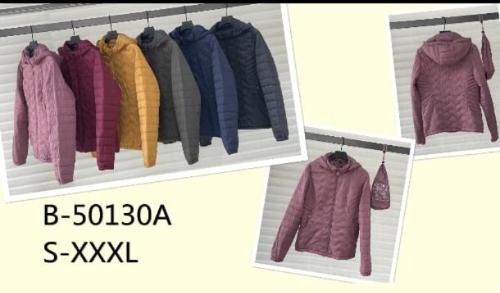 Campera Tipo Uniclo Liviana con Bolsita - Miniatura 2