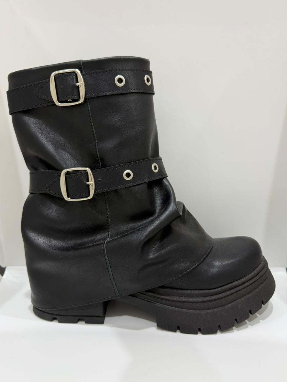 Bota Borcego de Dama Valka Art 570 (35 al 40) - WhatsApp%20Image%202026-04-02%20at%2010.32.53%20AM%20(4).jpeg