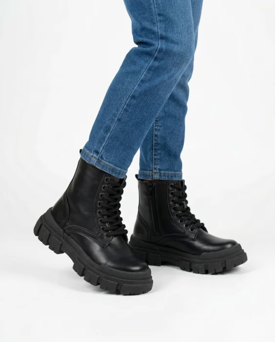 Borcegos Jazmín  Clásicas Nenas Niñas Modernas Cómodas Livianas Invierno Eco Cuero