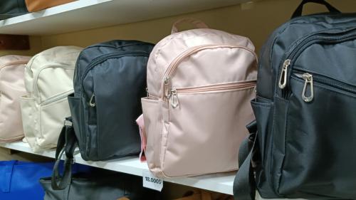 Mochila Impermeable - Miniatura 3