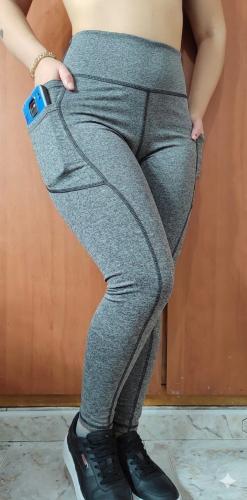 Calza Frizada Triple Bolsillo Liso