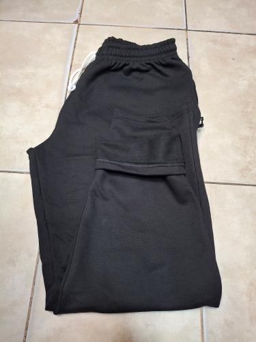Joggin Talles Especiales Frizados sin Puño Negro  Cintura con Cordon