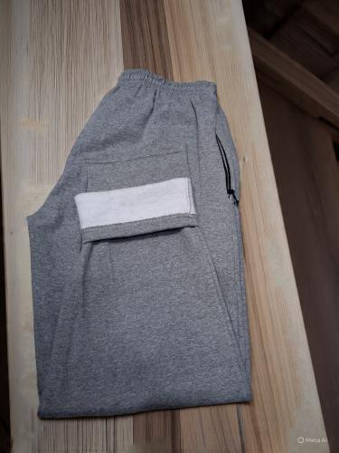 Joggin Talles Especiales Frizados Gris Claro  sin Puño con Cordones - Miniatura 2