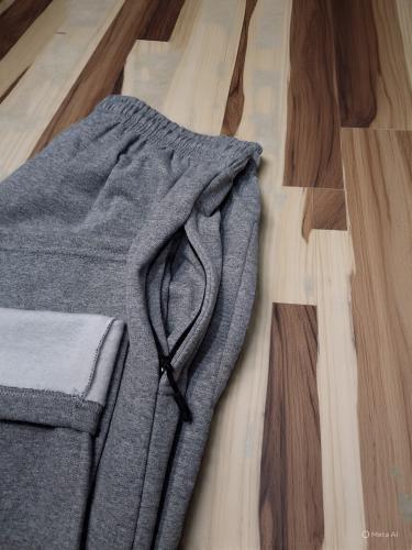 Joggin Talles Especiales Frizados Gris Claro  sin Puño con Cordones - Miniatura 3