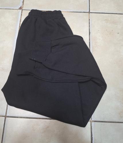 Joggin Frizados Color Negro con Puño Abajo Babuch