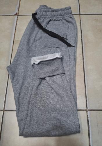 Joggin Frizados Color Gris Claro con Puño Abajo Babucha - Miniatura 3