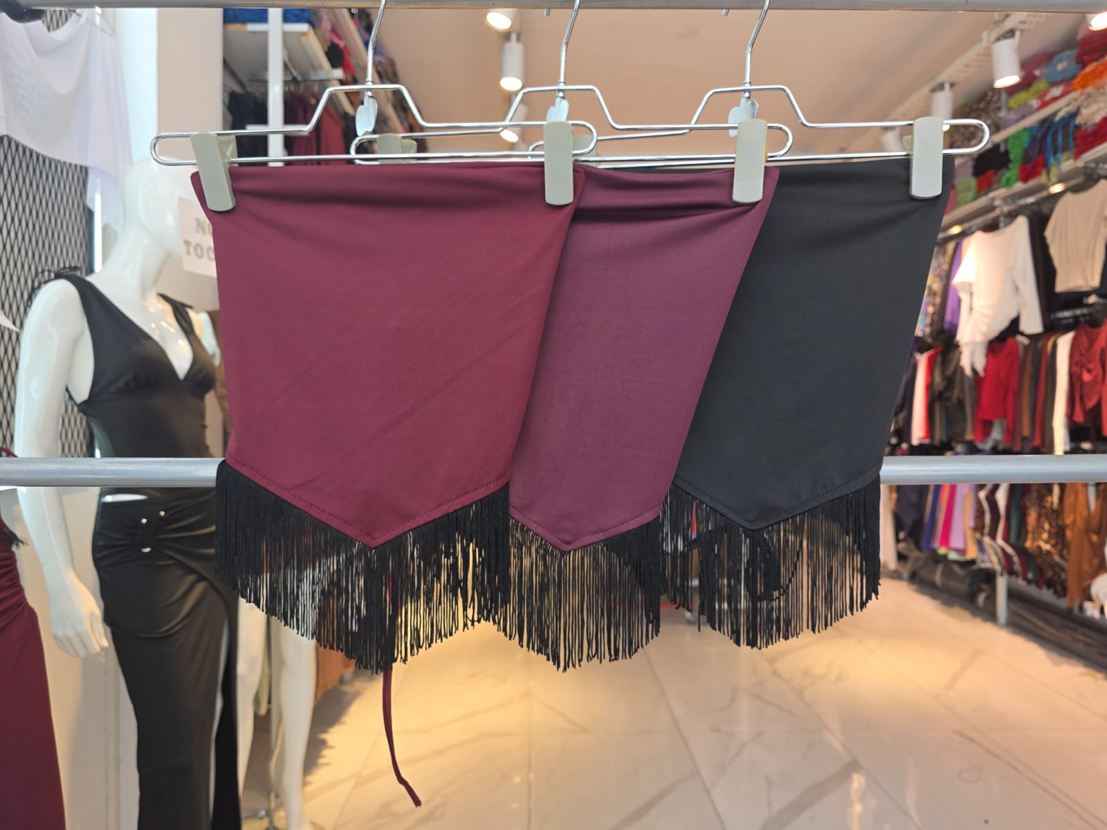 Top Strapless con Flecos - top%20strapless%20flecos%20tirita%20(4).jpeg