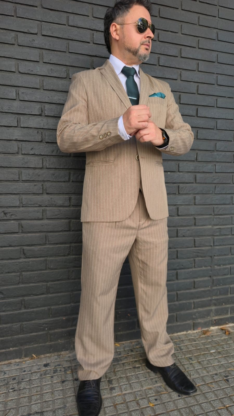 Trajes Hombres Rayas - Imagen 3